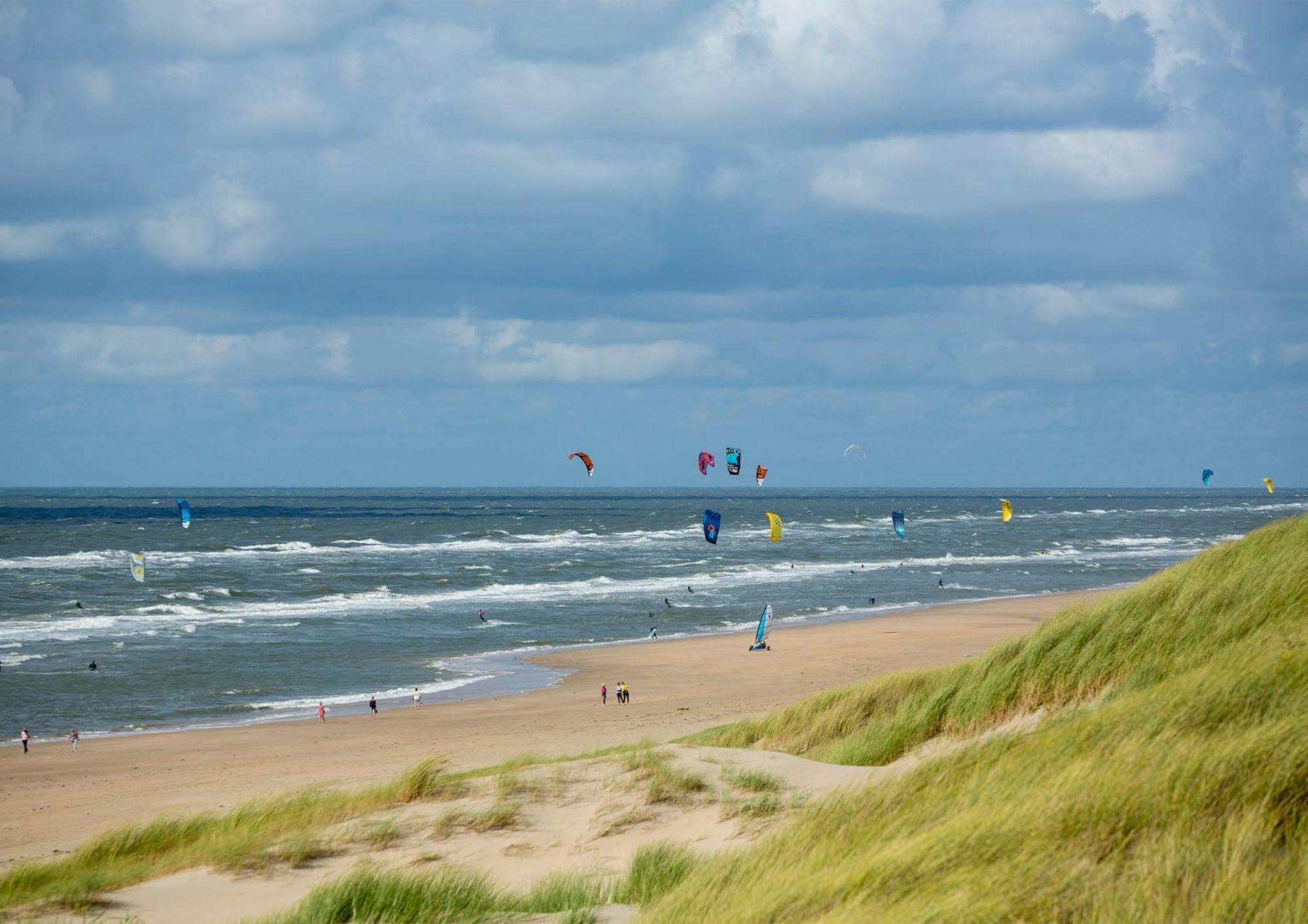 Dw Castricum Hotel ภายนอก รูปภาพ